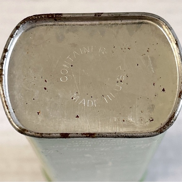 Vintage 1950s Woodbury's Talc Tin w/ Original Contents - Green Bathroom Decor - Picture 6 of 8